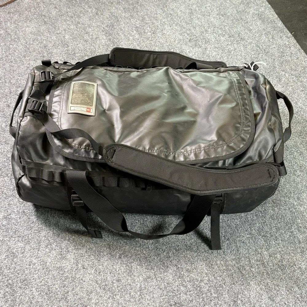 The North Face Duffel Bag Base Camp Black Convertible Adjustable Strap Shoulder